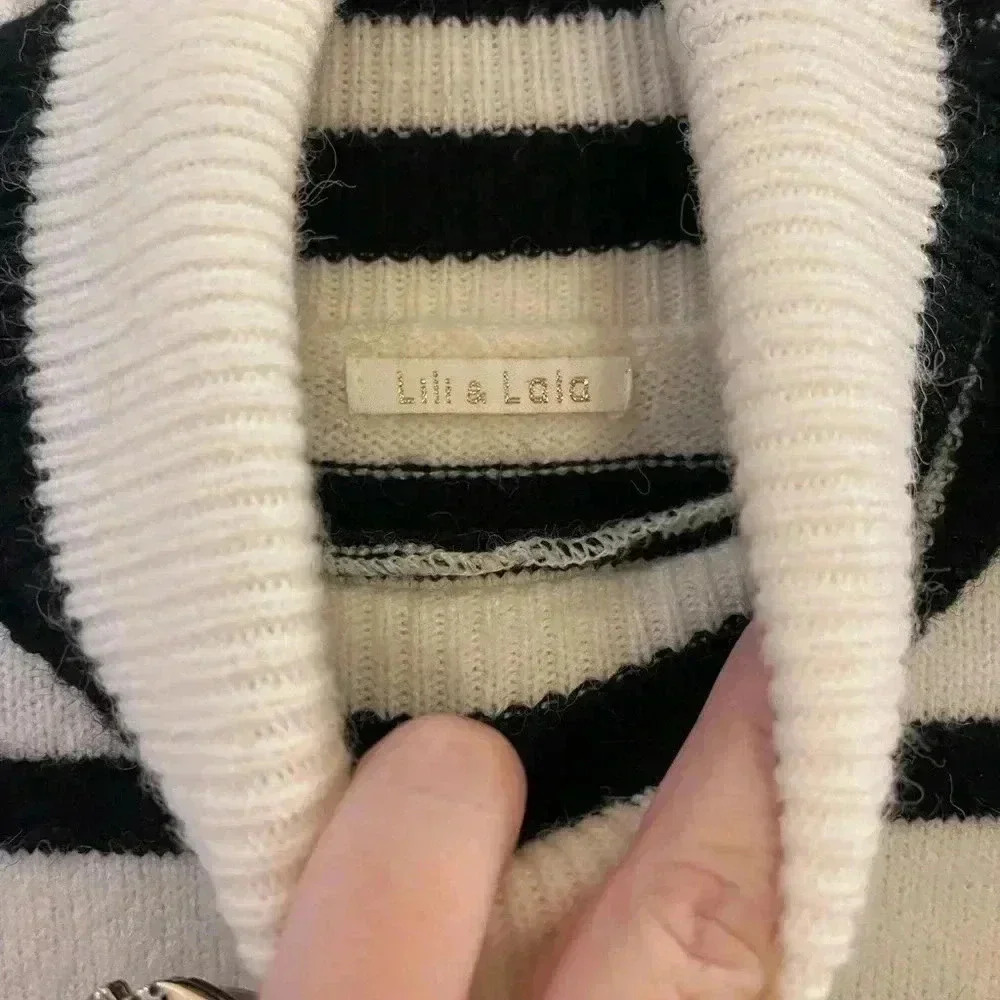 Turtleneck sweater cream and black stripe wool blend - Picture 5 of 10